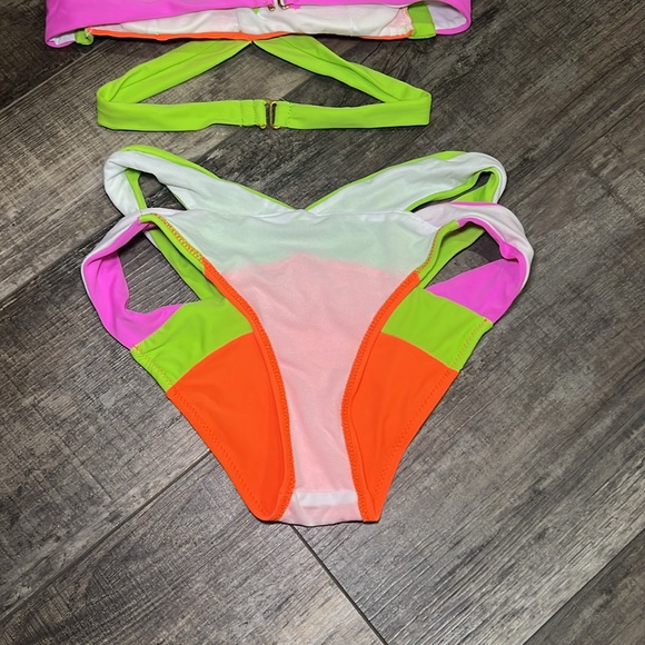Neon Colorblock Bikini Set - Picture 3 of 3